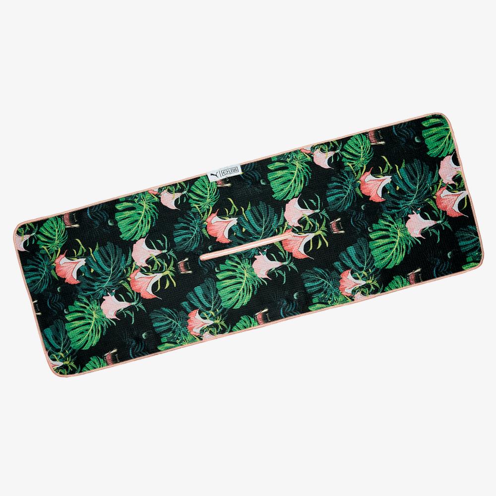 PUMA Lurkat Golf Towel