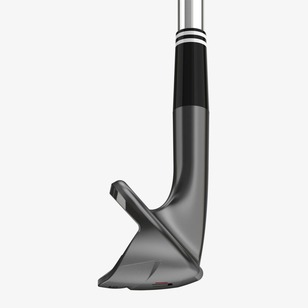 Cleveland Smart Sole 4 Black Satin Women's Chipper w/ Graphite Shaft