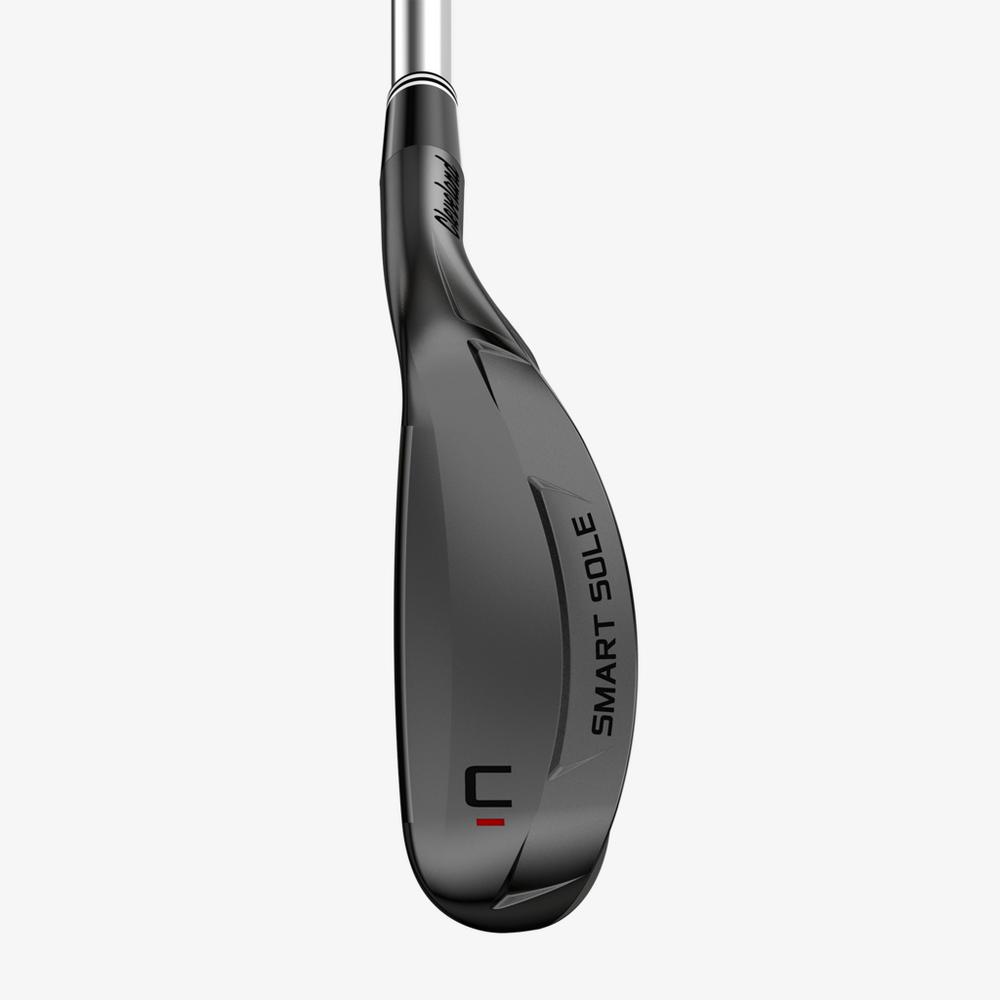 Cleveland Smart Sole 4 Black Satin Women's Chipper w/ Graphite Shaft