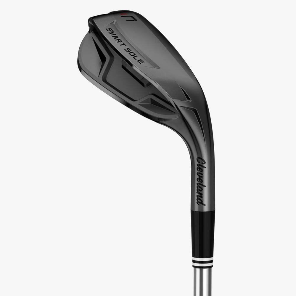 Cleveland Smart Sole 4 Black Satin Women's Chipper w/ Graphite Shaft