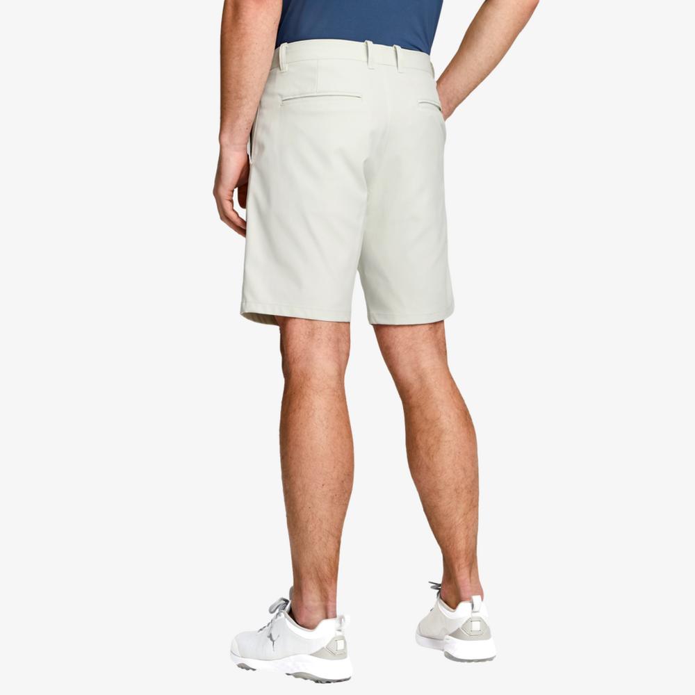 PUMA Dealer 8" Short